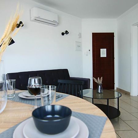 Phaedrus Living Seaside Junior Suite Lighthouse 63 Paphos Exterior photo
