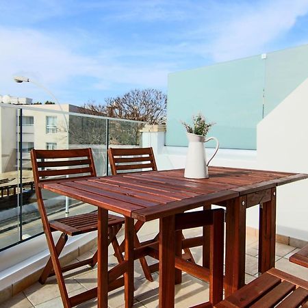 Phaedrus Living Seaside Junior Suite Lighthouse 63 Paphos Exterior photo
